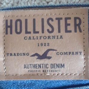 Hollister pants